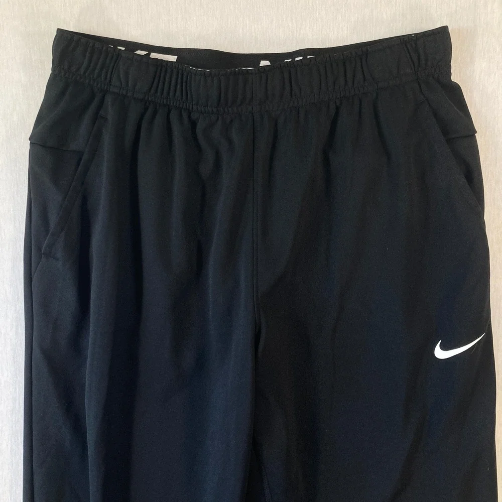 Nike Dri-FIT Joggers Mens Med Tapered Training Pants Black Zip Ankle FB7509-010